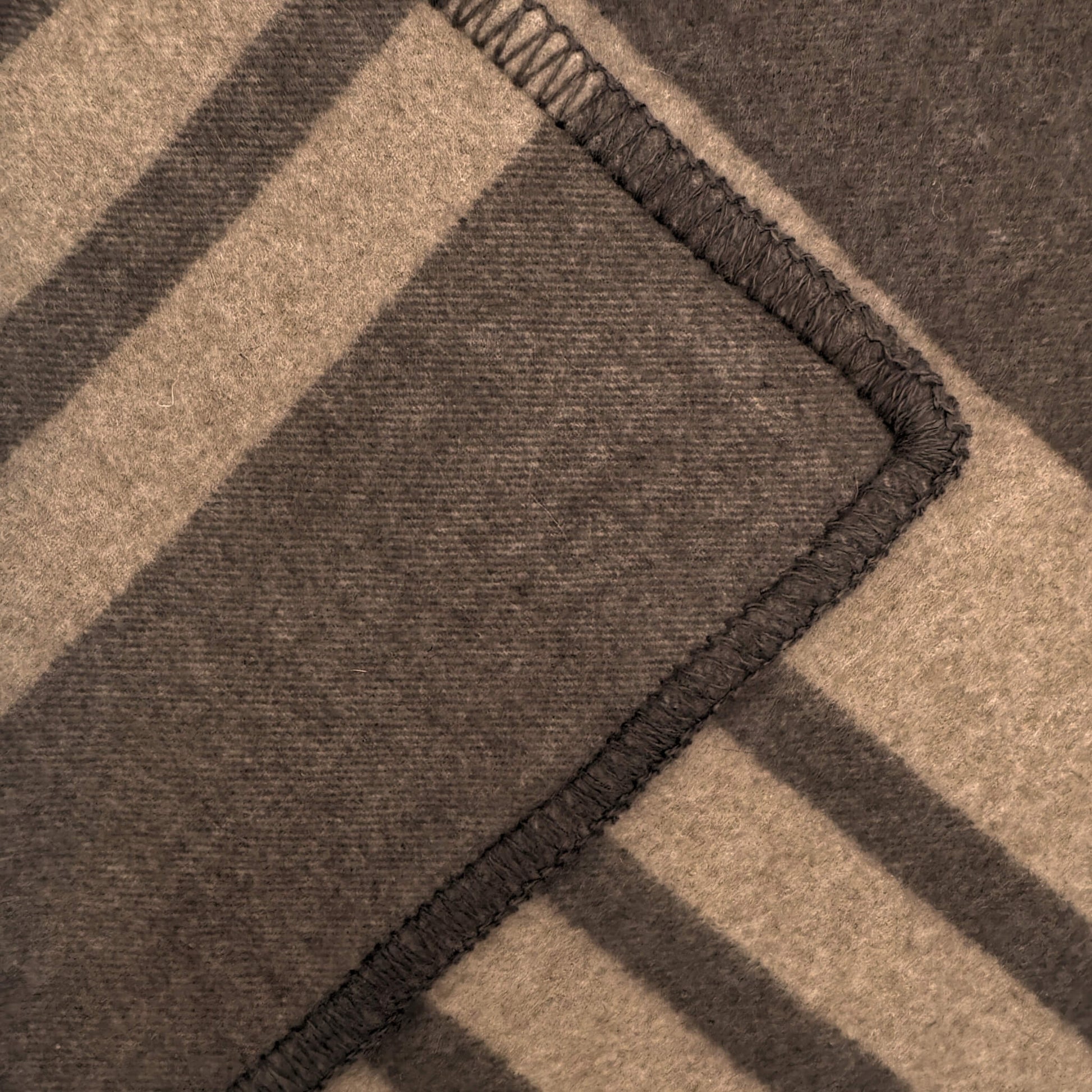 100% Cashmere Woven Brown Stripe Throw Blanket // sample-Jet&Bo