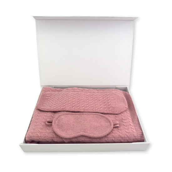 100% Cashmere Cable Knit Travel Set Pink // sample-Jet&Bo