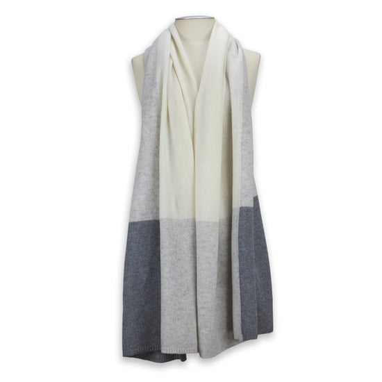 'So Soft, So Smart' Lightweight Colorblock Cashmere Travel Wrap (Gray)-Jet&Bo