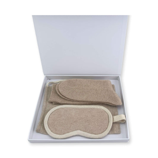 100% Cashmere Travel Eye Mask, Socks & Pouch Set Beige // sample