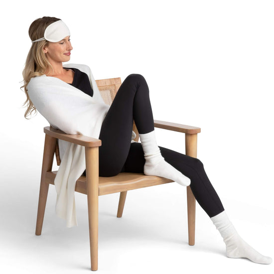 'Make Travel Luxurious Again' Cashmere Travel Set (Ivory)-Jet&amp;Bo