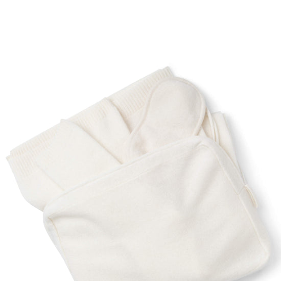'Make Travel Luxurious Again' Cashmere Travel Set (Ivory)-Jet&amp;Bo