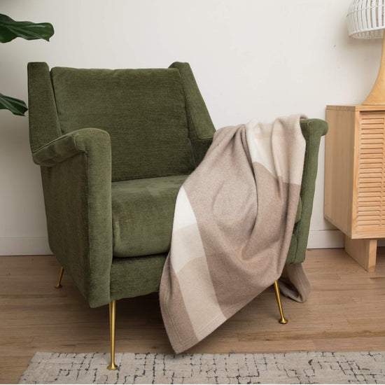 'Home and Away' Cashmere Blanket (Beige)-Jet&Bo